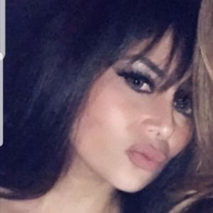 Meet your Posher, Claudia